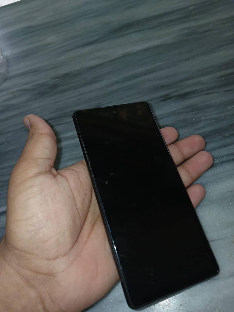 Google Pixel 6 4