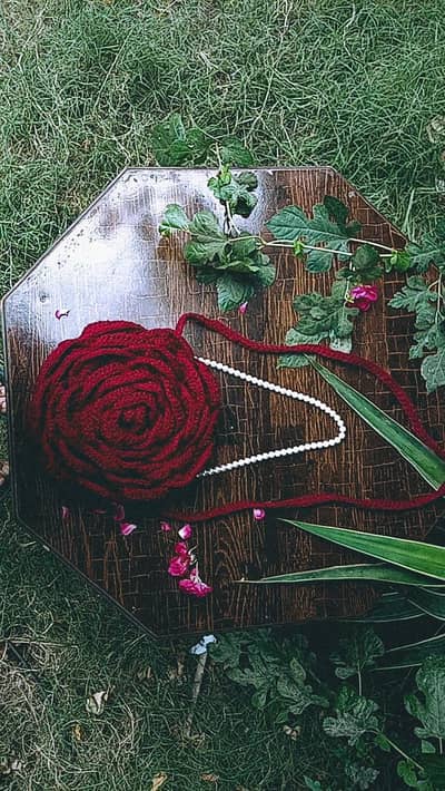Crochet Rose Handbag