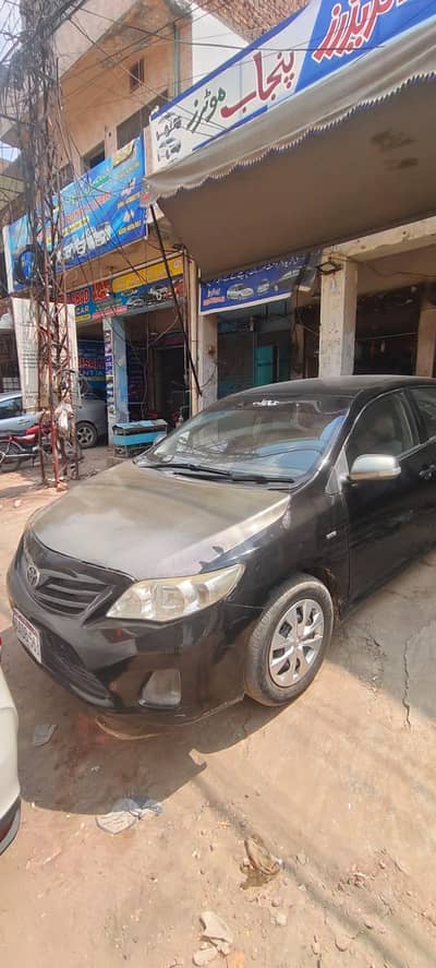Toyota Corolla GLI 2013