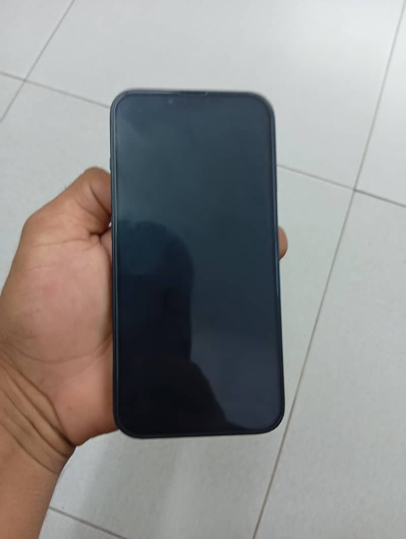 Apple iPhone 13 3