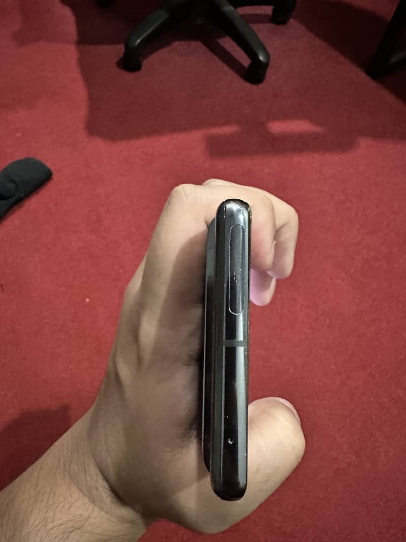 Google Pixel 7 Pro 6