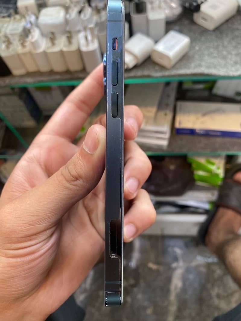 Iphone 12 pro 3