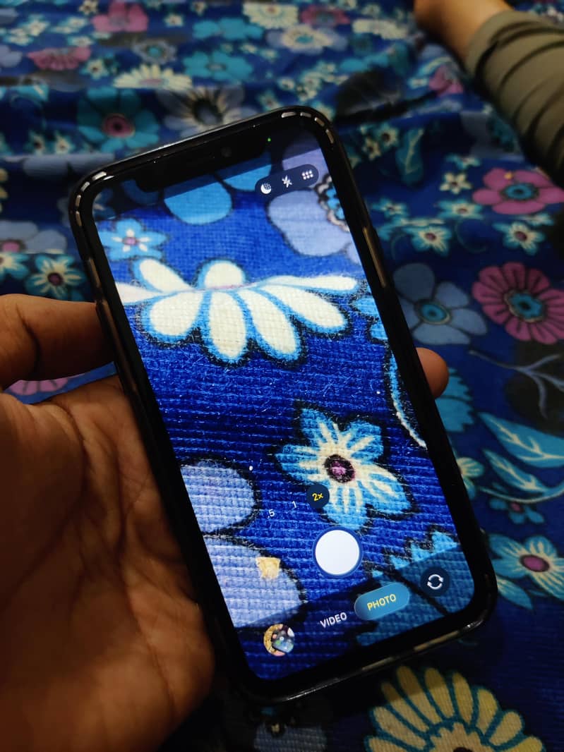Apple iPhone 11 Pro 3
