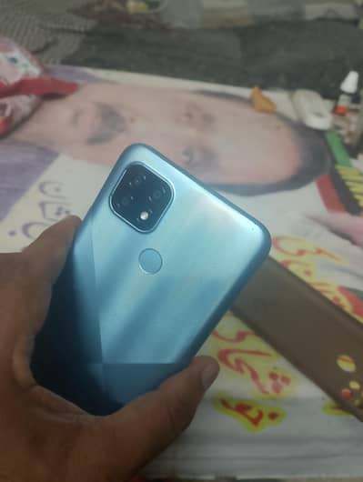 Realme C21
