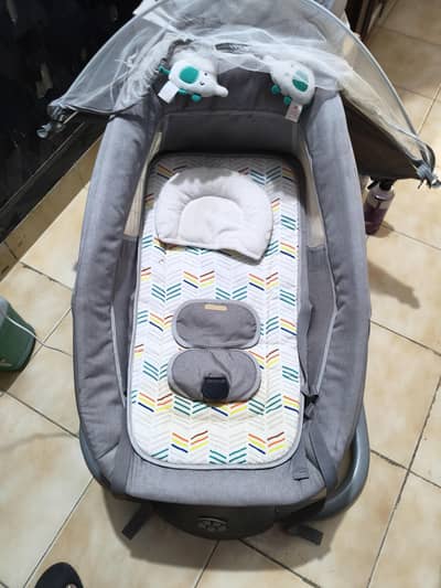Automatic Baby Rocking Cradle / Jhoola for Sale