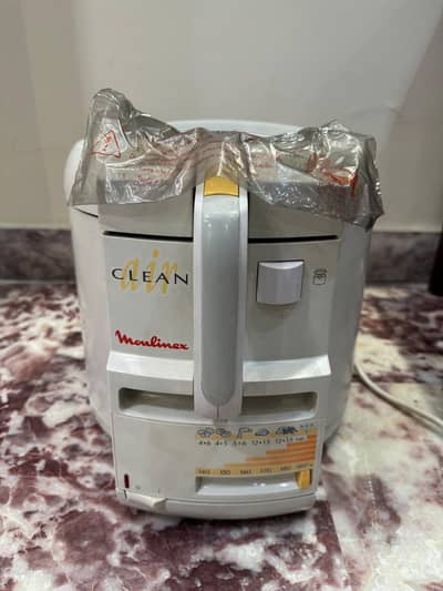 Moulinex Oil Fryer - Used only 1-2 times