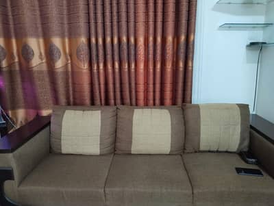 Sofa Set in Good Condition