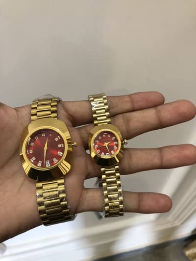 Pair of watches for a couple 