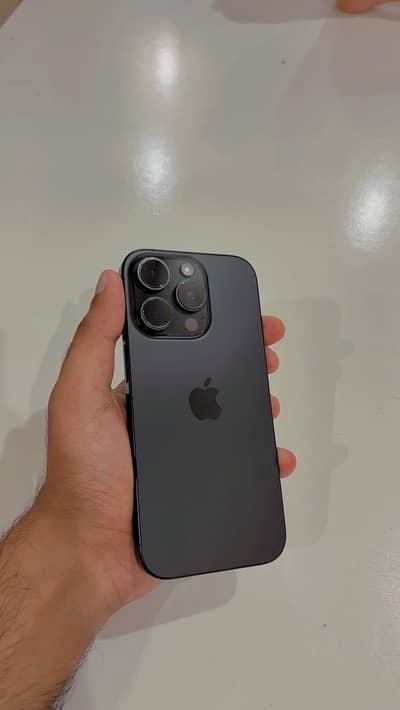 Apple iPhone 16 Pro