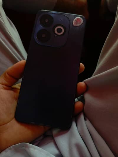 Infinix Smart 8 Pro for sale All ok hai only phone 4/128  03157771357