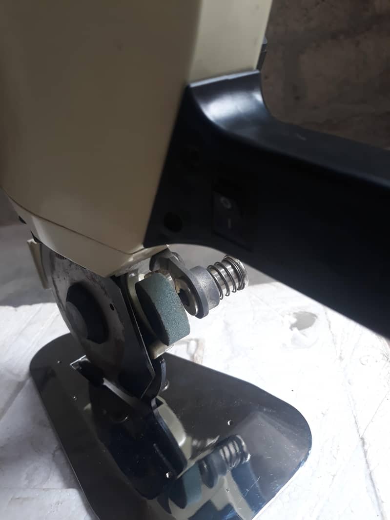 Cloth Cutting machine 3