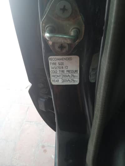 Suzuki Mehran VX 2012 (Urgent Deal)