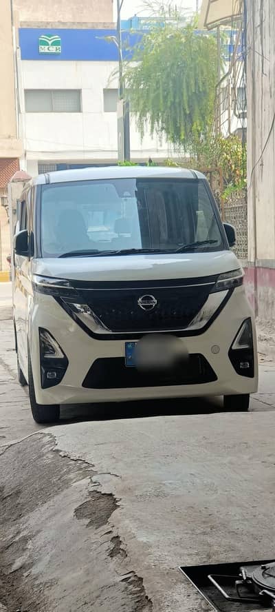 Nissan Roox 2021