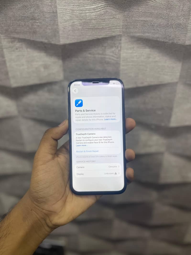 Apple iPhone 12 1