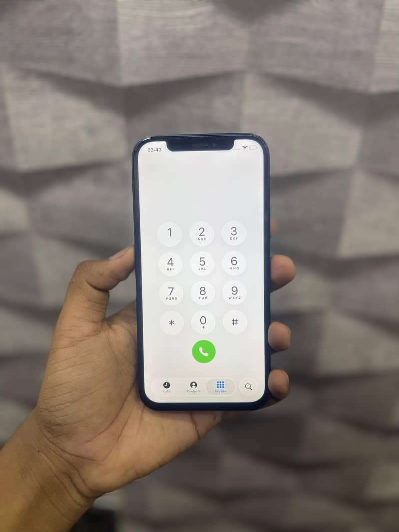Apple iPhone 12 3