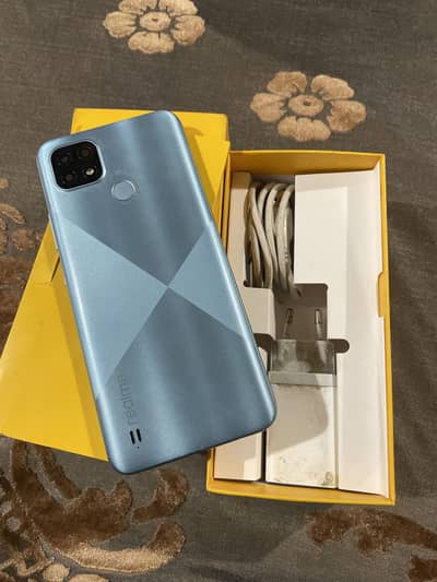 Realme C21