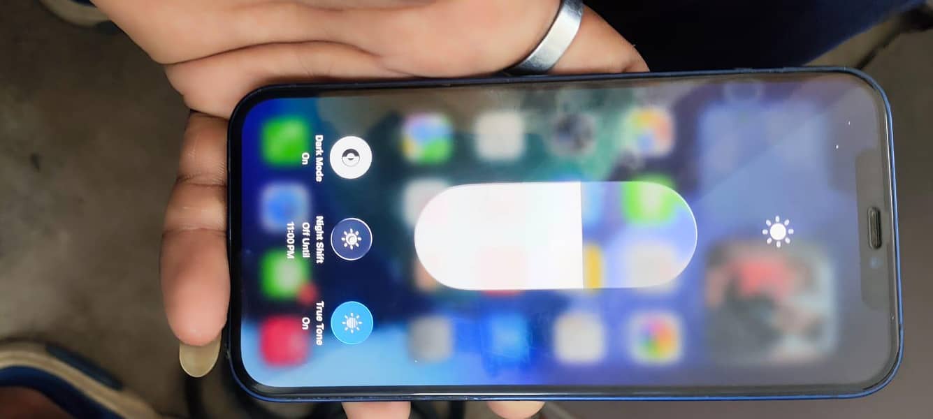 Apple iPhone 12 0