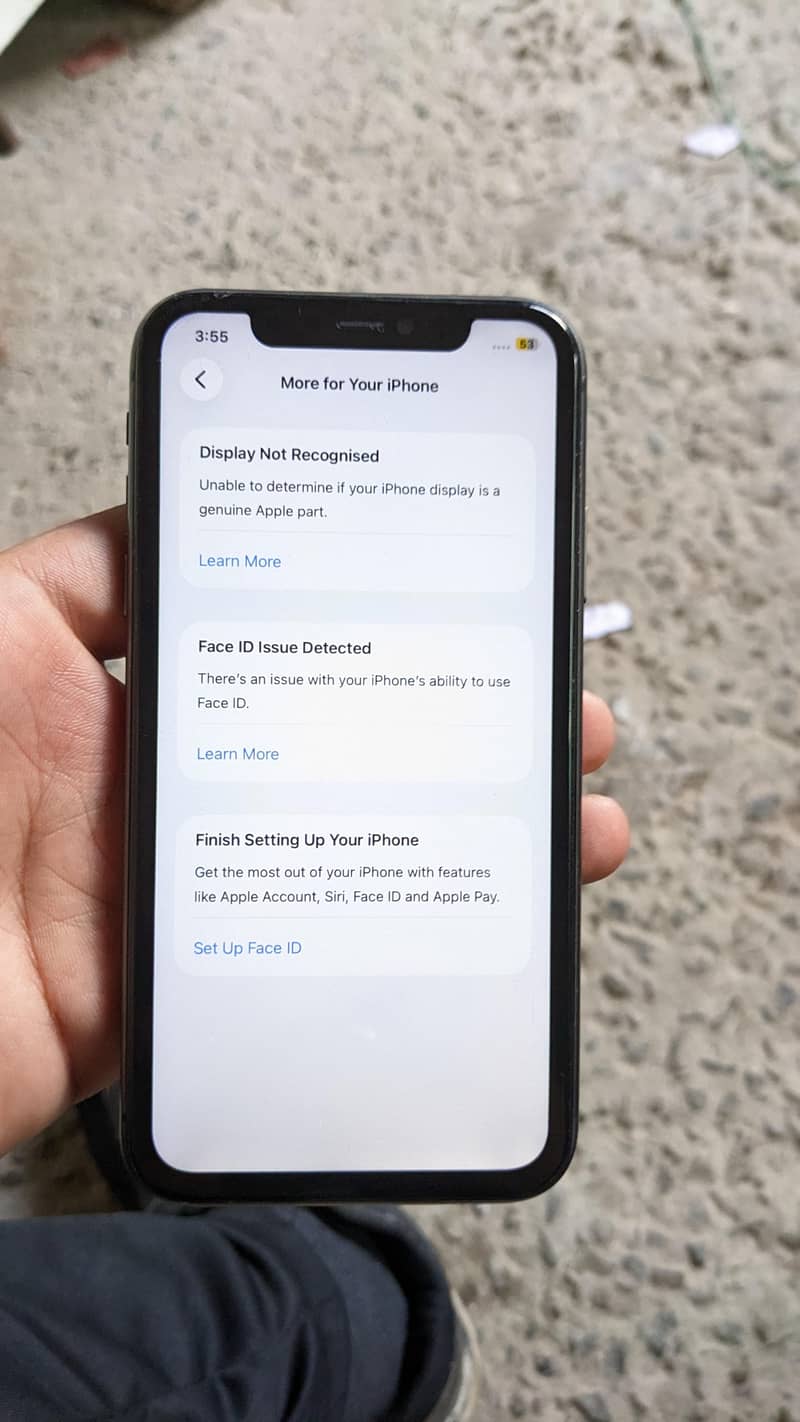 Apple iPhone 11 4