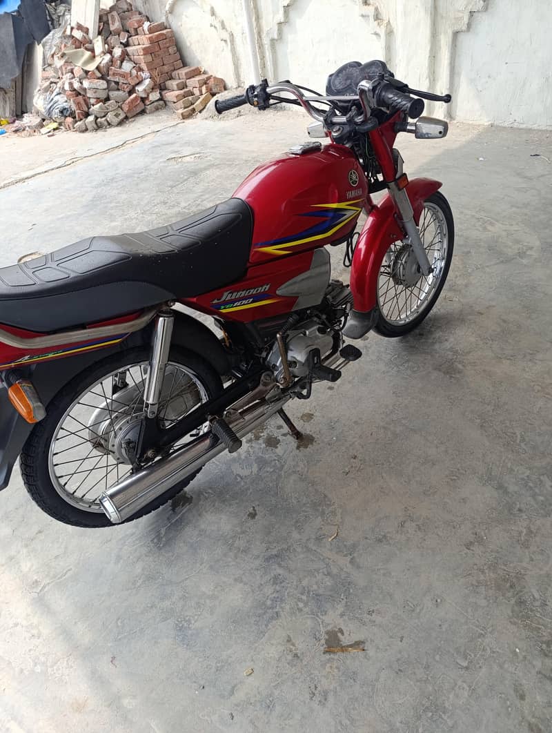 Yamaha Junoon 7