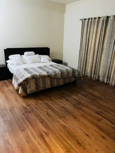CANTT,EXECUTIVE FURNISHED APARTMENT FOR SALE MAIN BOULEVARD GULBERG GARDEN TOWN CANAL ROAD UPPER MALL SHADMAN GOR ZAMAN PARK LAHORE