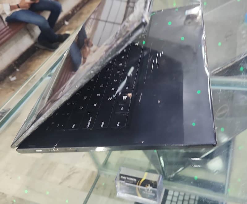 lap top new 3