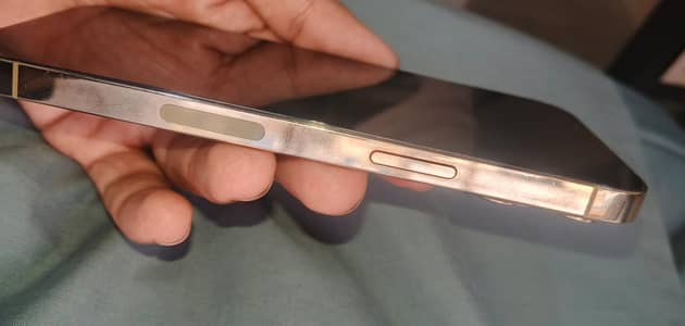 Apple iPhone 13 Pro