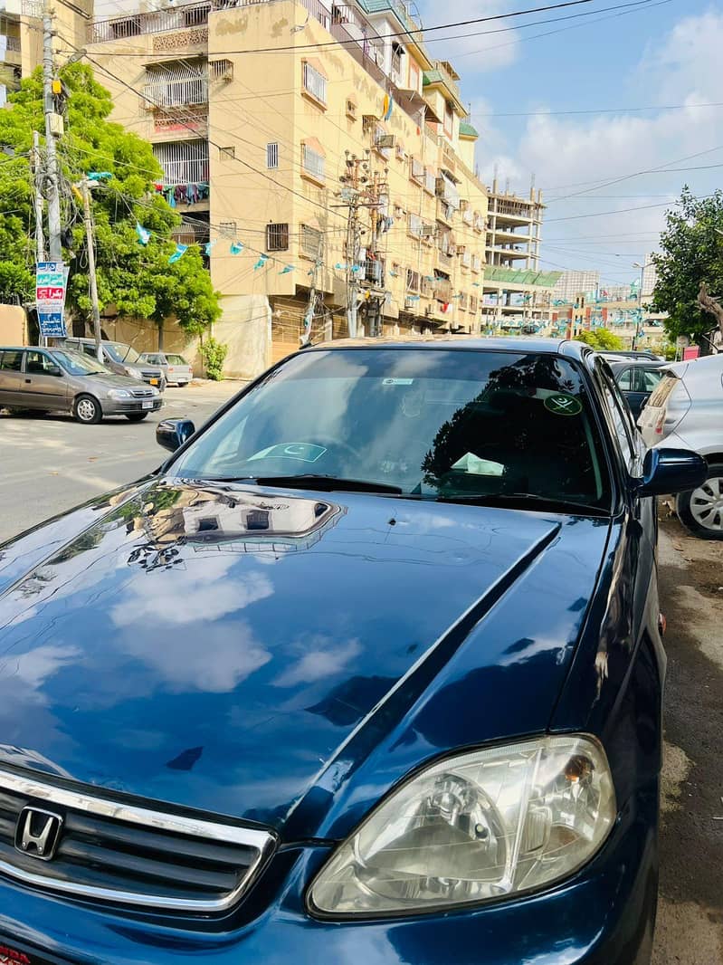 2000 eix civice 8
