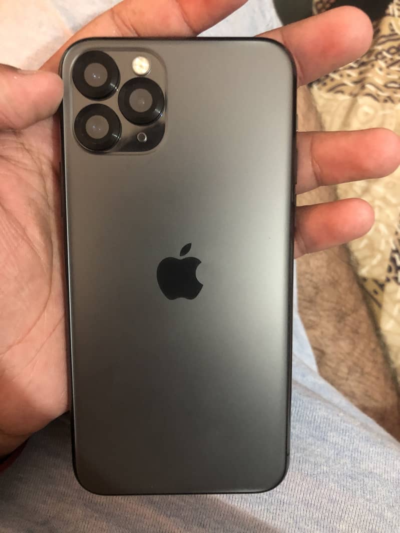 Apple iPhone 11 Pro 0