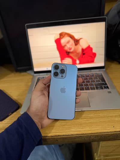 Apple iPhone 13 Pro