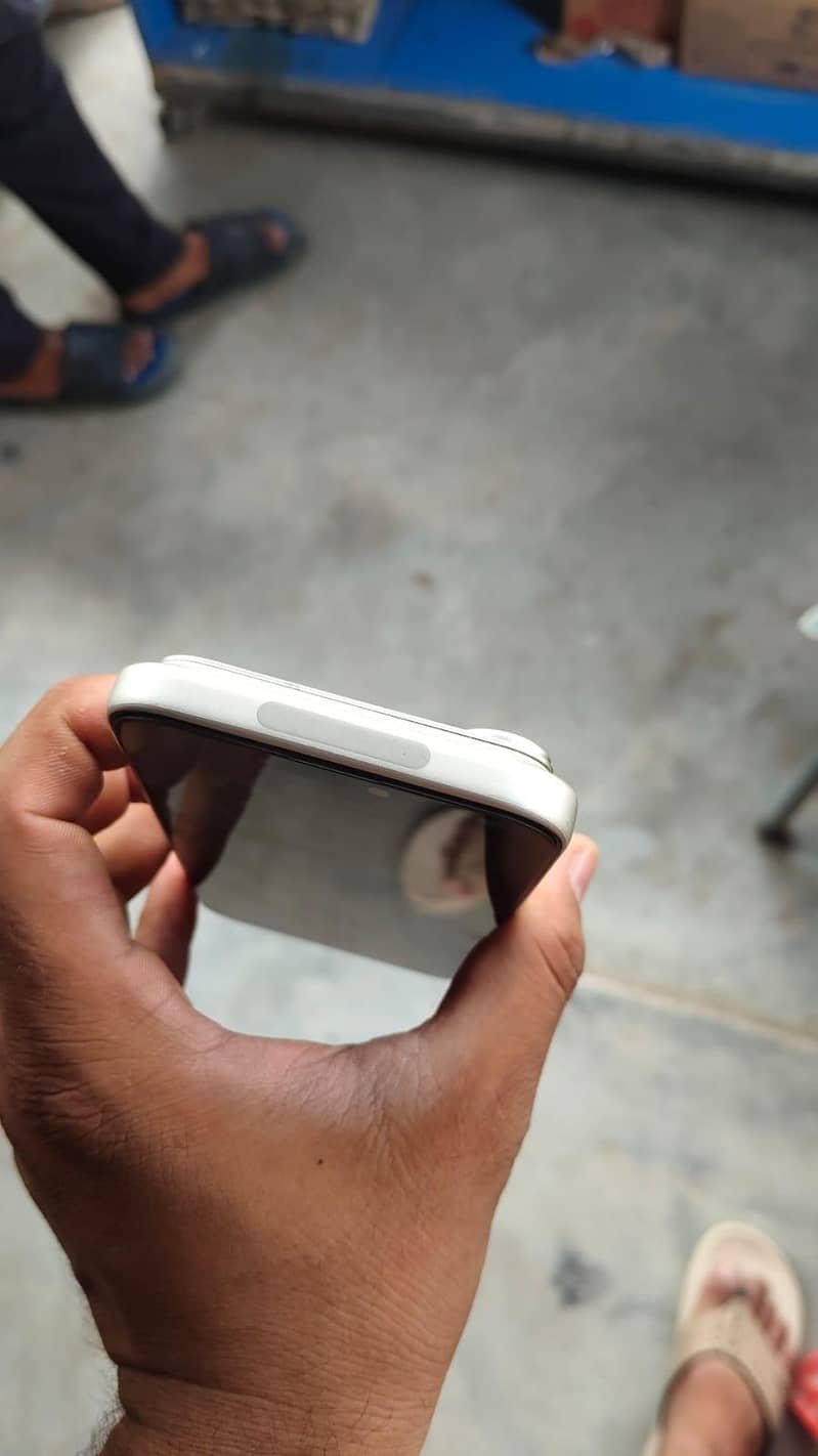 Apple iPhone 17 Pro Max 2