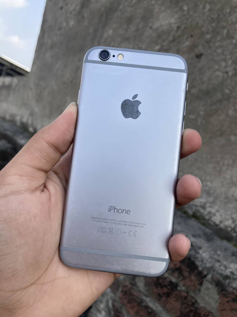 Apple iPhone 6 2