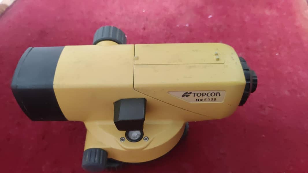 auto lavel  machine topcon 1