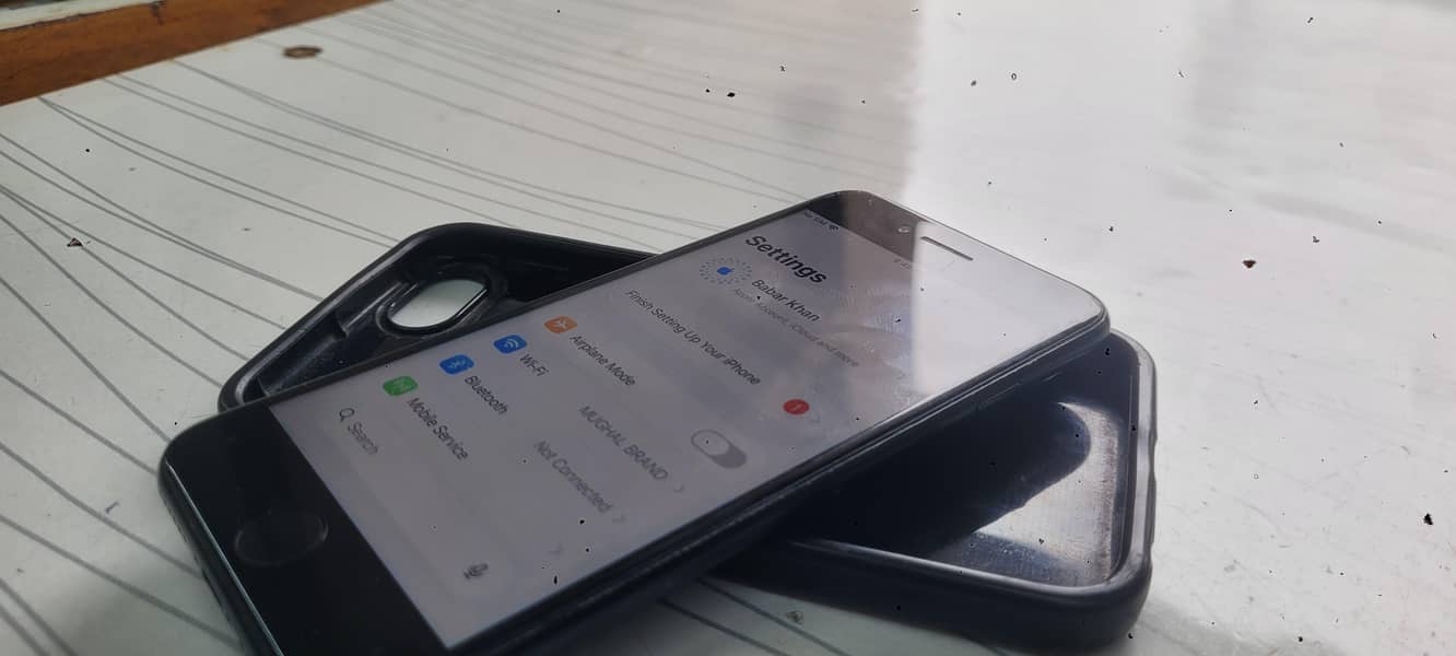 Apple iPhone SE 0