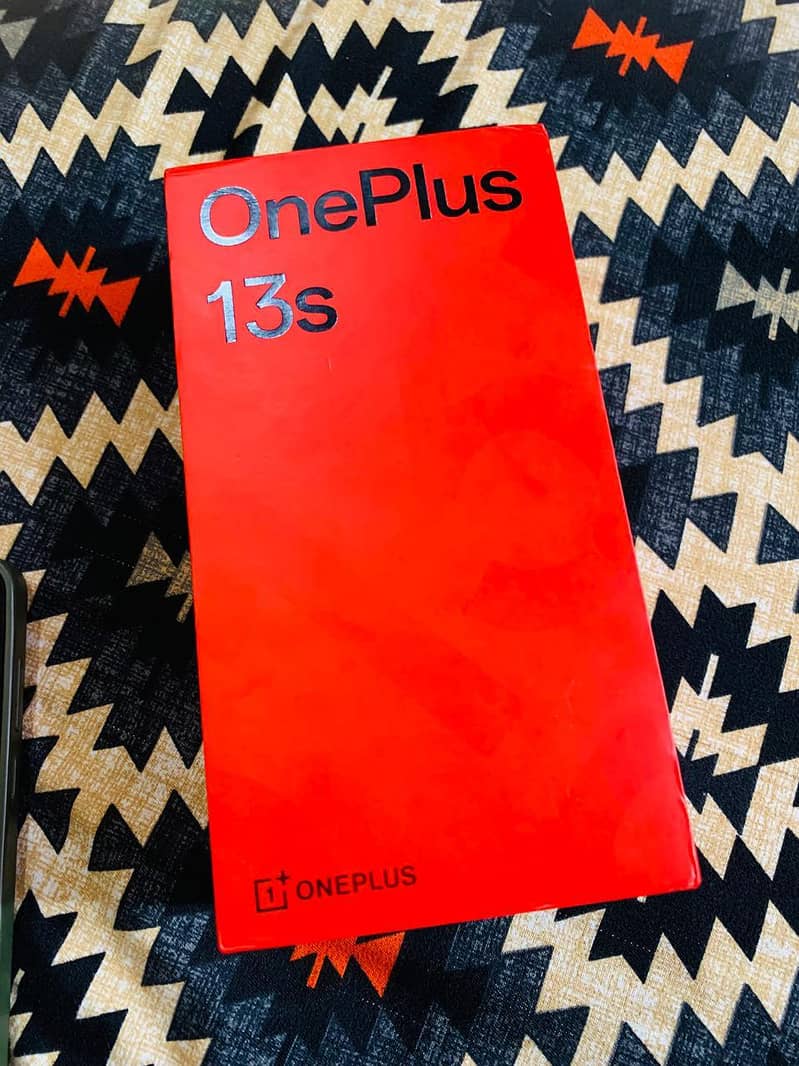 One Plus 13s 0