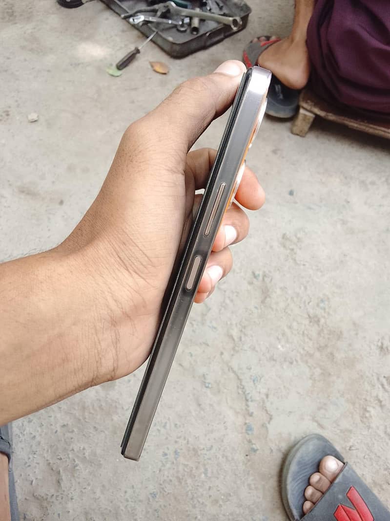 Infinix Note 30 3