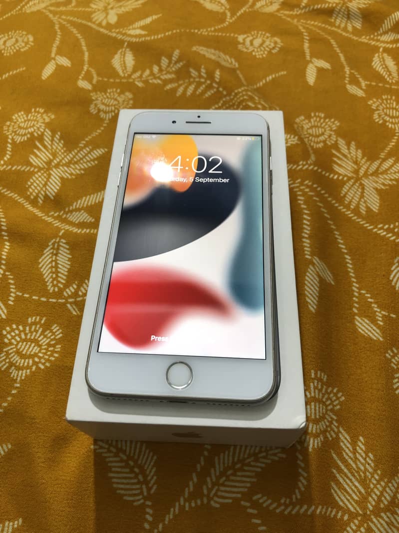 iPhone 7 Plus new condition 1