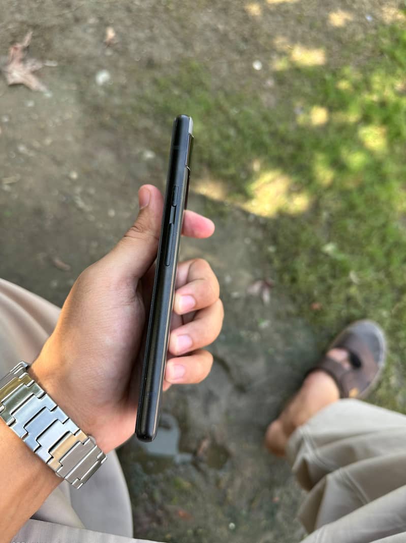 Google Pixel 6a 4