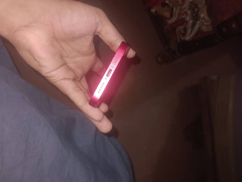 Apple iPhone 14 5