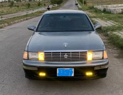 Toyota Crown 1991