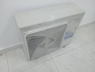 Haier 1.5 ton DC inverter perfect cooling/0321/083/33/28/