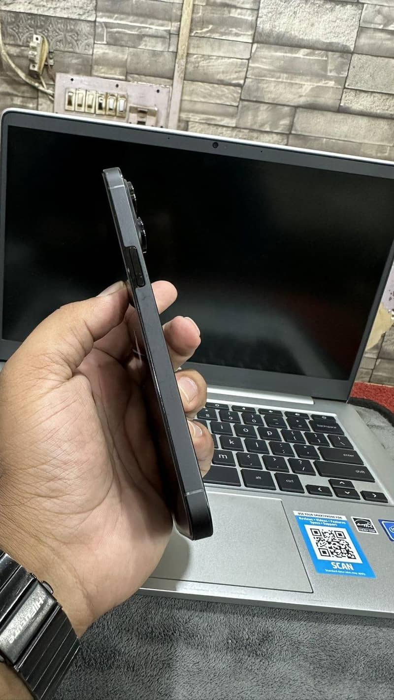Apple iPhone 14 Pro Max 6