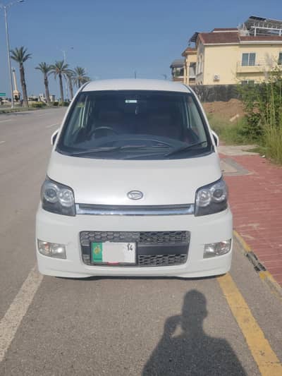 Daihatsu Move 2014