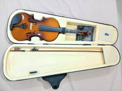 4/4 Violin URGENT SALE