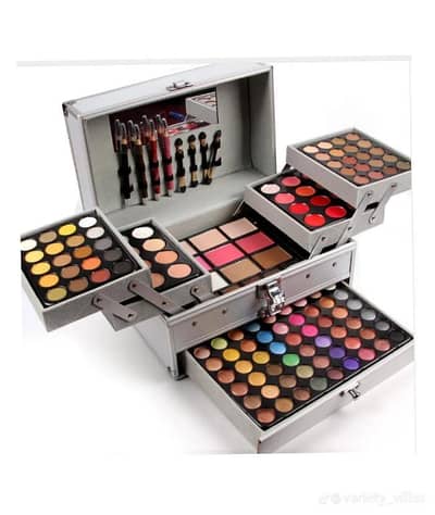 very high quality makeup kit