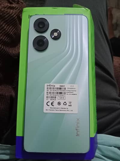 Infinix Hot 30