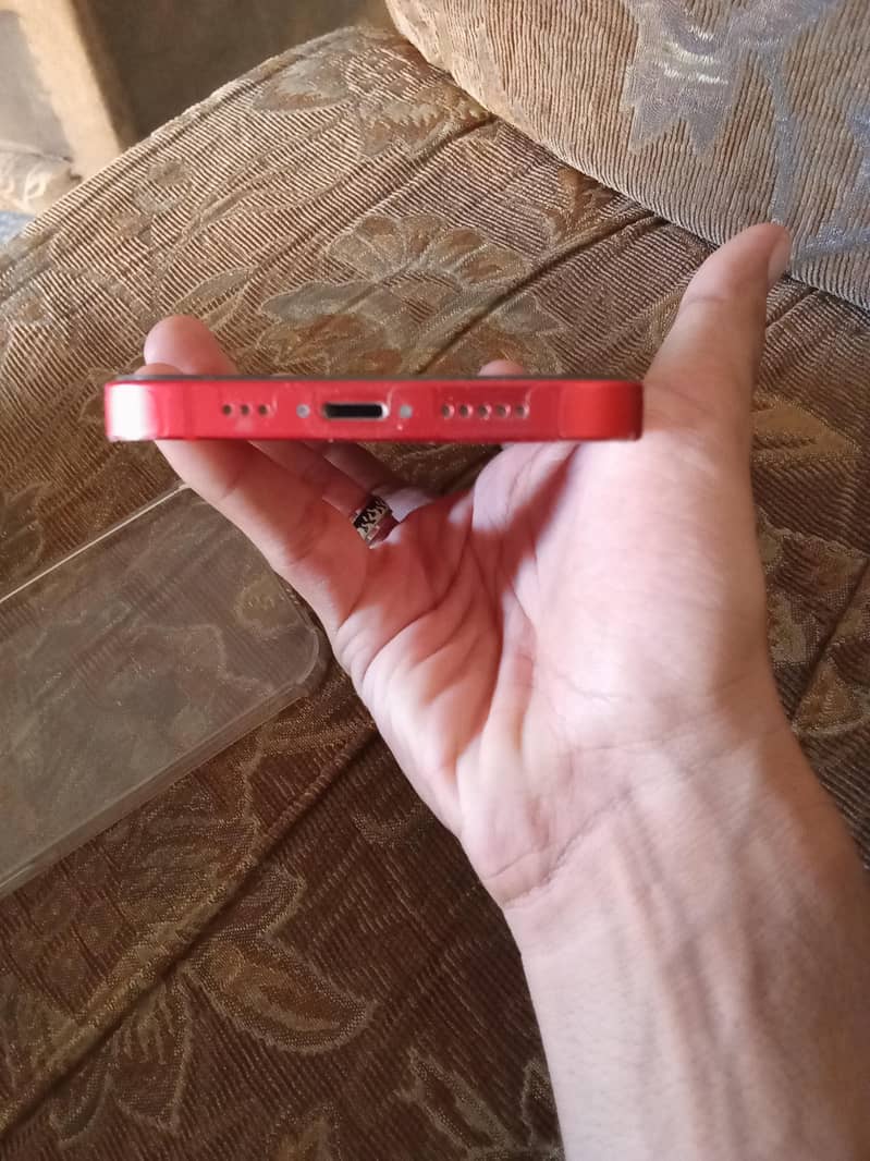 Apple iPhone 12 7