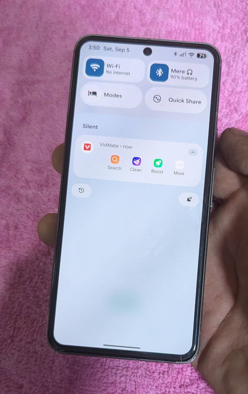 Google Pixel 8 1