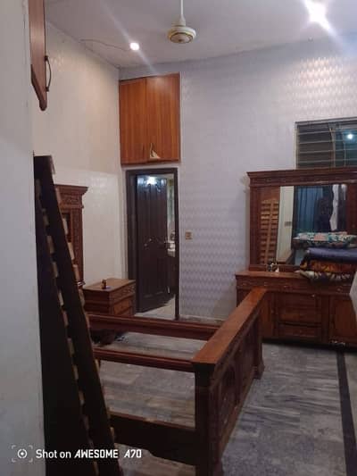 5 Marla ViP Lower portion urgent for rent Prime location in Johar town