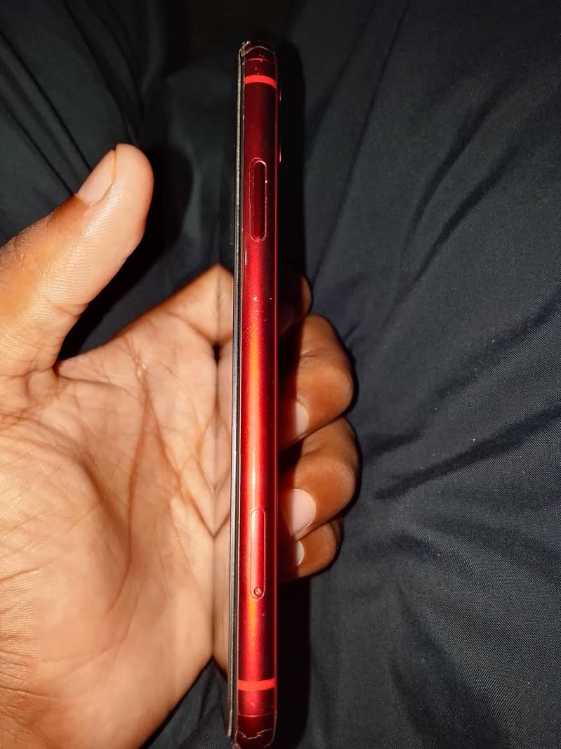 Apple iPhone 11 3