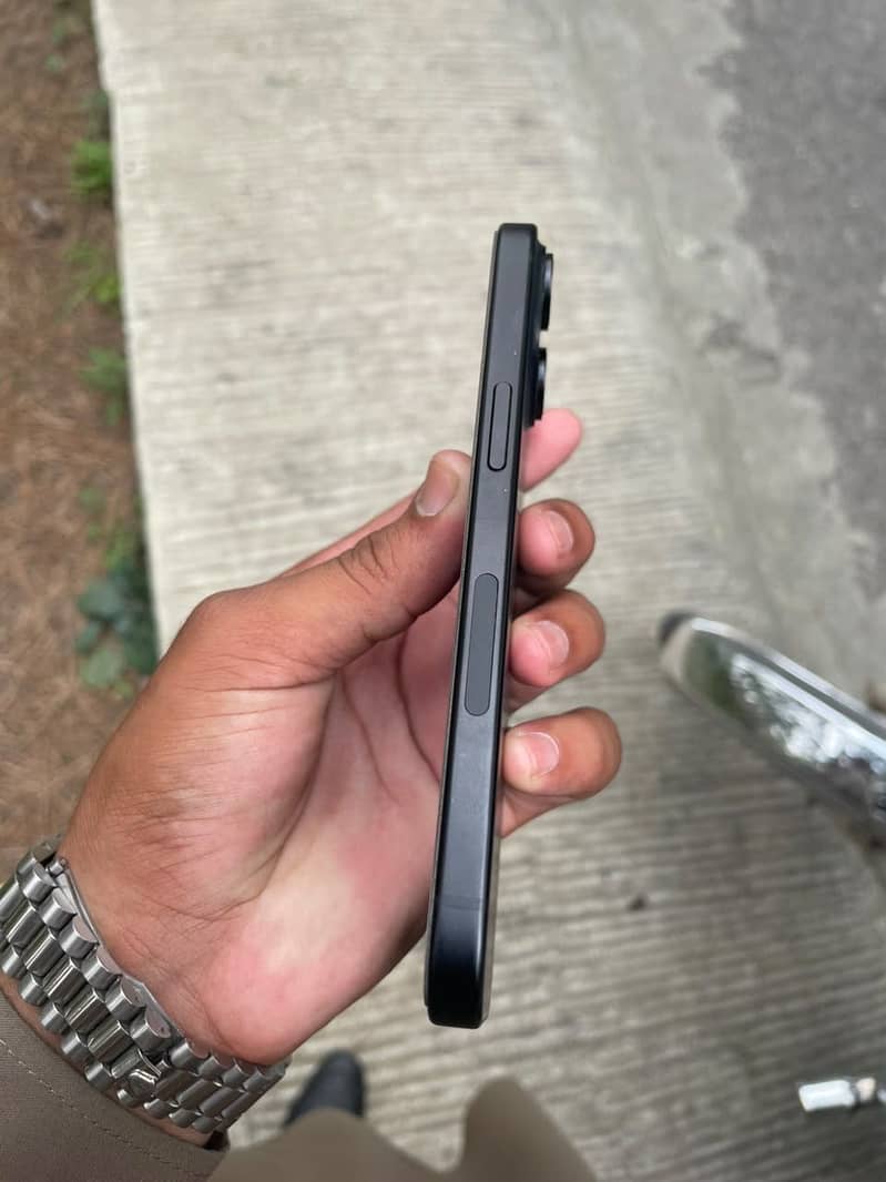 Apple iPhone 15 1